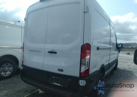 2024 Ford Transit-250 z USA, uszkodzony, nr VIN 1FTBR1C84RKB46764